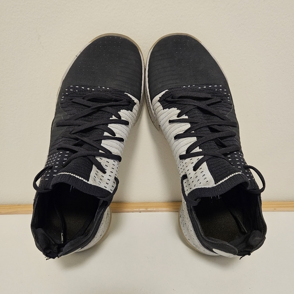 UA Curry 4 low - Picture 6 of 8